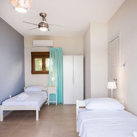 Nereus & Oceanus Beachfront Apartments, Lagonisi Beach #Feelslikehome Ormos Panagias Extérieur photo