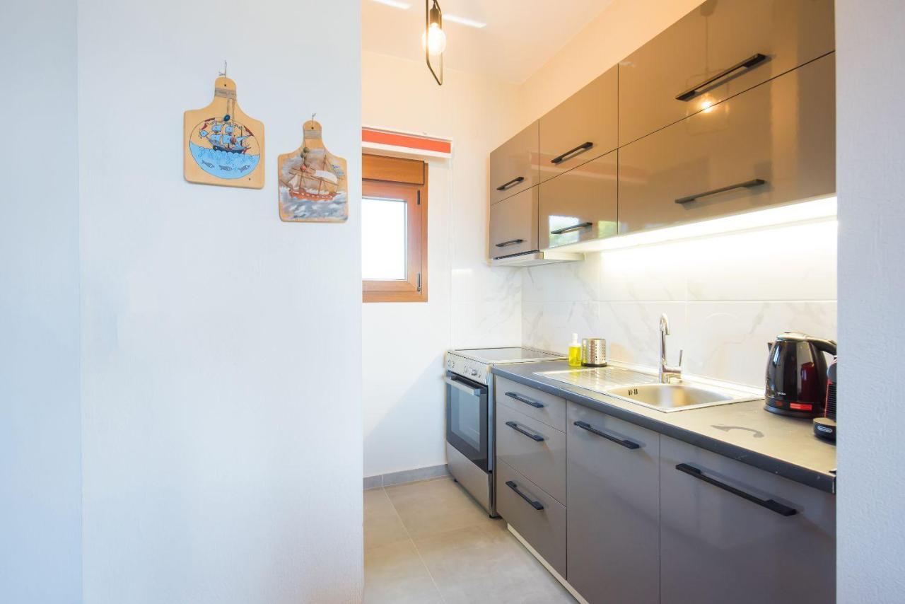 Nereus & Oceanus Beachfront Apartments, Lagonisi Beach #Feelslikehome Ormos Panagias Extérieur photo